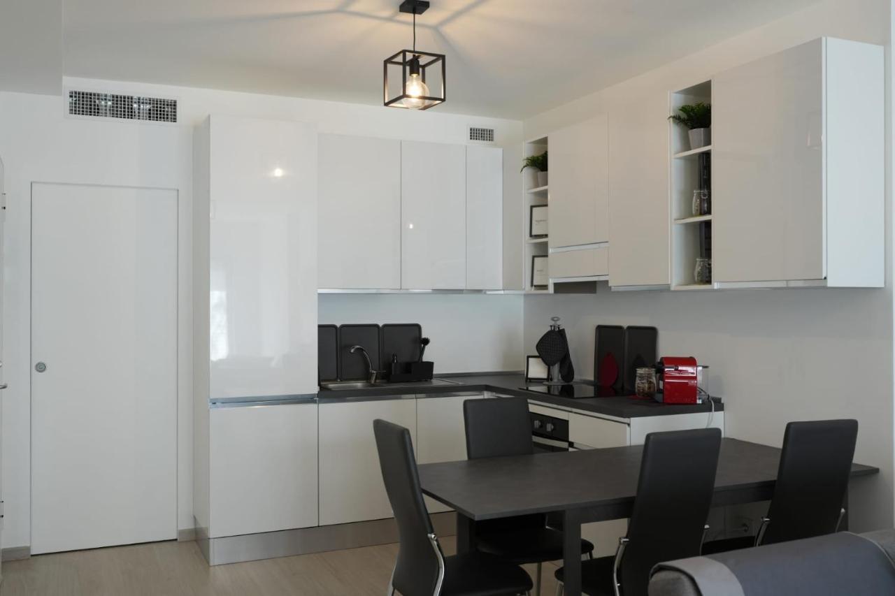Homega - City Center New Apartment บารี ภายนอก รูปภาพ